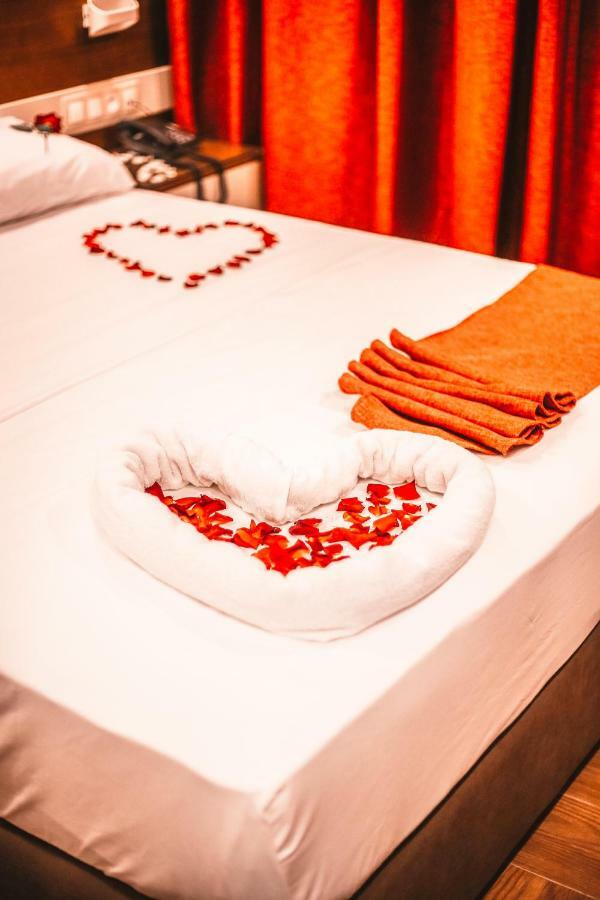 Hotel Makarim Tétouan エクステリア 写真