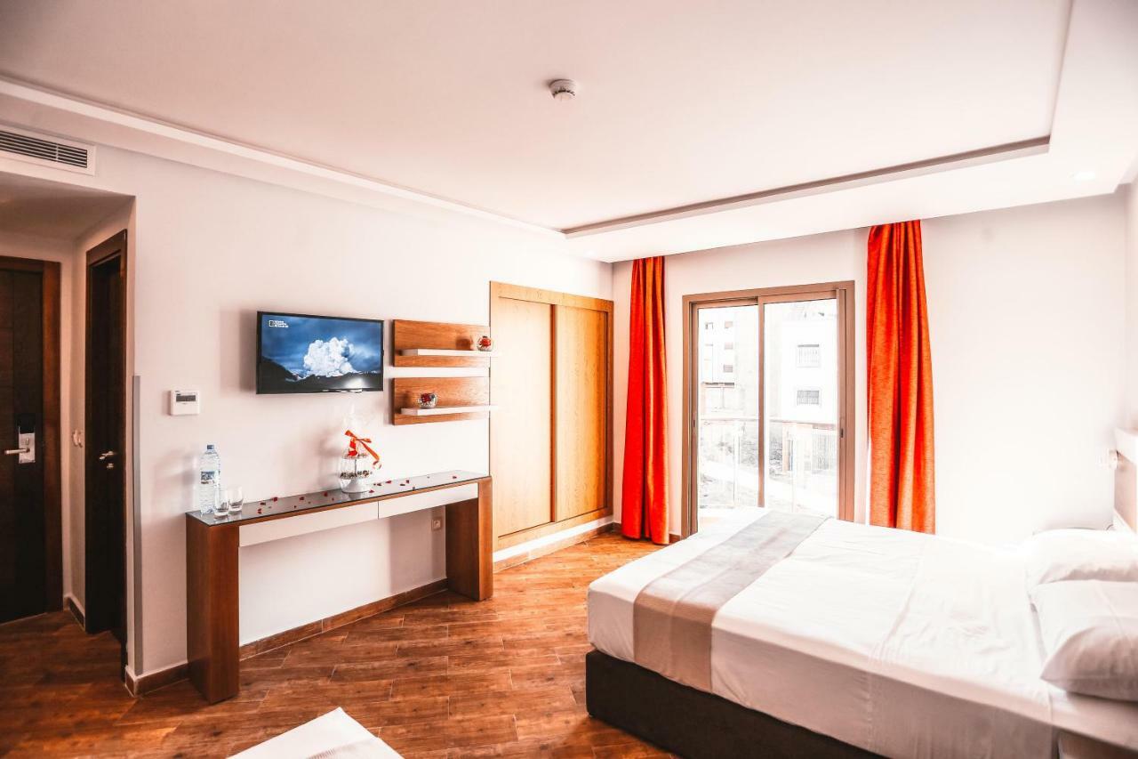 Hotel Makarim Tétouan エクステリア 写真