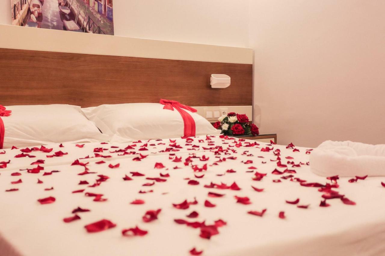 Hotel Makarim Tétouan エクステリア 写真