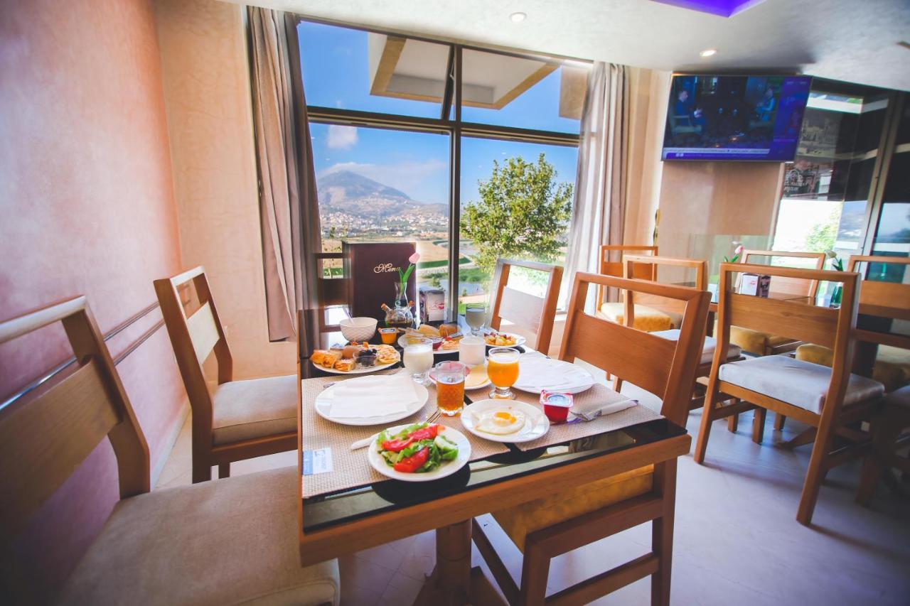 Hotel Makarim Tétouan エクステリア 写真